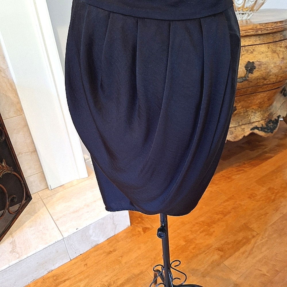 Alice and Olivia size XS black mini cross over drape front